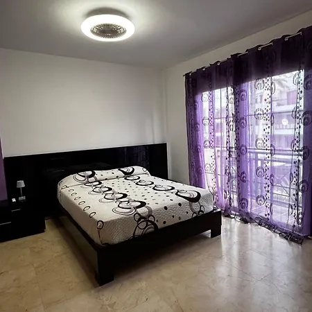 Mar, Club De Mar Tatil Evi *